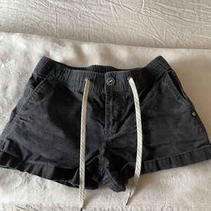 Vuori Ripstop Short - Black Camo